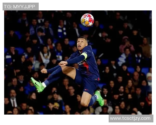 穿碎钉足球鞋的球星及其在赛场上的卓越表现与影响力分析